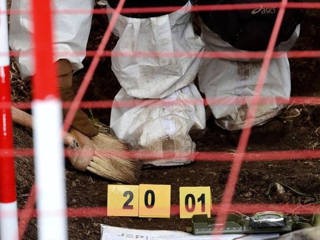 Desde febrero de 2020, se han recuperado 571 cuerpos de víctimas del conflicto y se han entregado 325 a sus familiares. Foto: Getty Images / JOAQUIN SARMIENTO