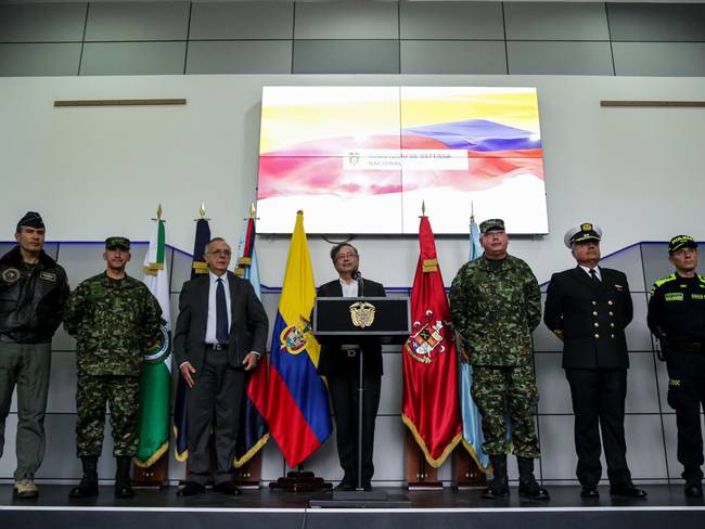 Pacto Histórico y Centro Democrático reaccionan a nueva cúpula militar y de Policía