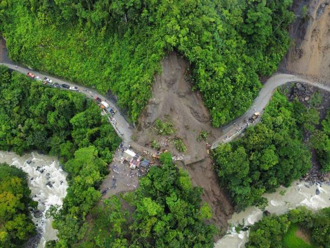 Derrumbe en la vía entre Risaralda y Chocó - Foto: Gobernación de Risaralda