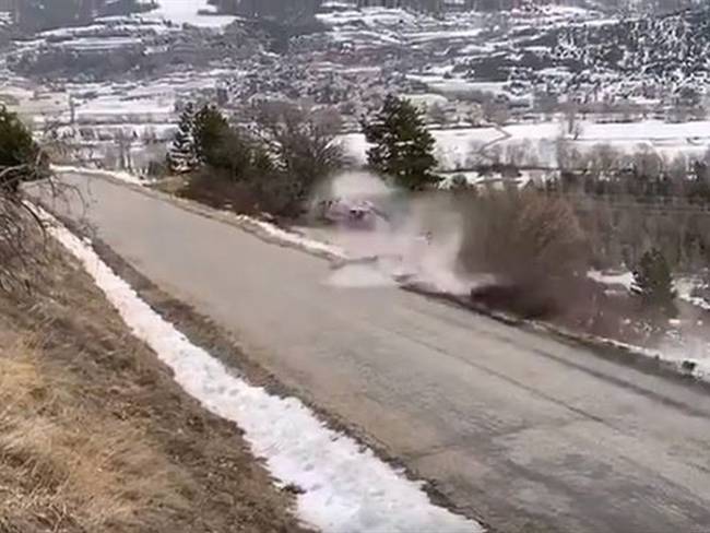 Así fue el impactante accidente del campeón de WRC en Montecarlo. Foto: Captura de pantalla