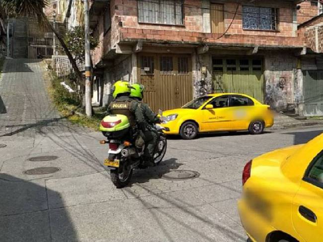 Hirieron a taxista en zona rural de Manizales. Crédito: Policía Metropolitana de Manizales.