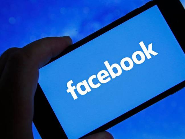 Katie Harbath, exdirectora de políticas públicas de Facebook, dijo en La W que los reguladores están trabajando para encontrar un balance en la red social.. Foto: Chesnot/Getty Images