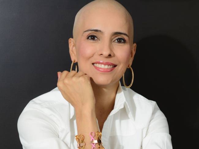 “El cáncer, un regalo mal empacado”, Lina Hinestroza habla sobre su libro y la enfermedad