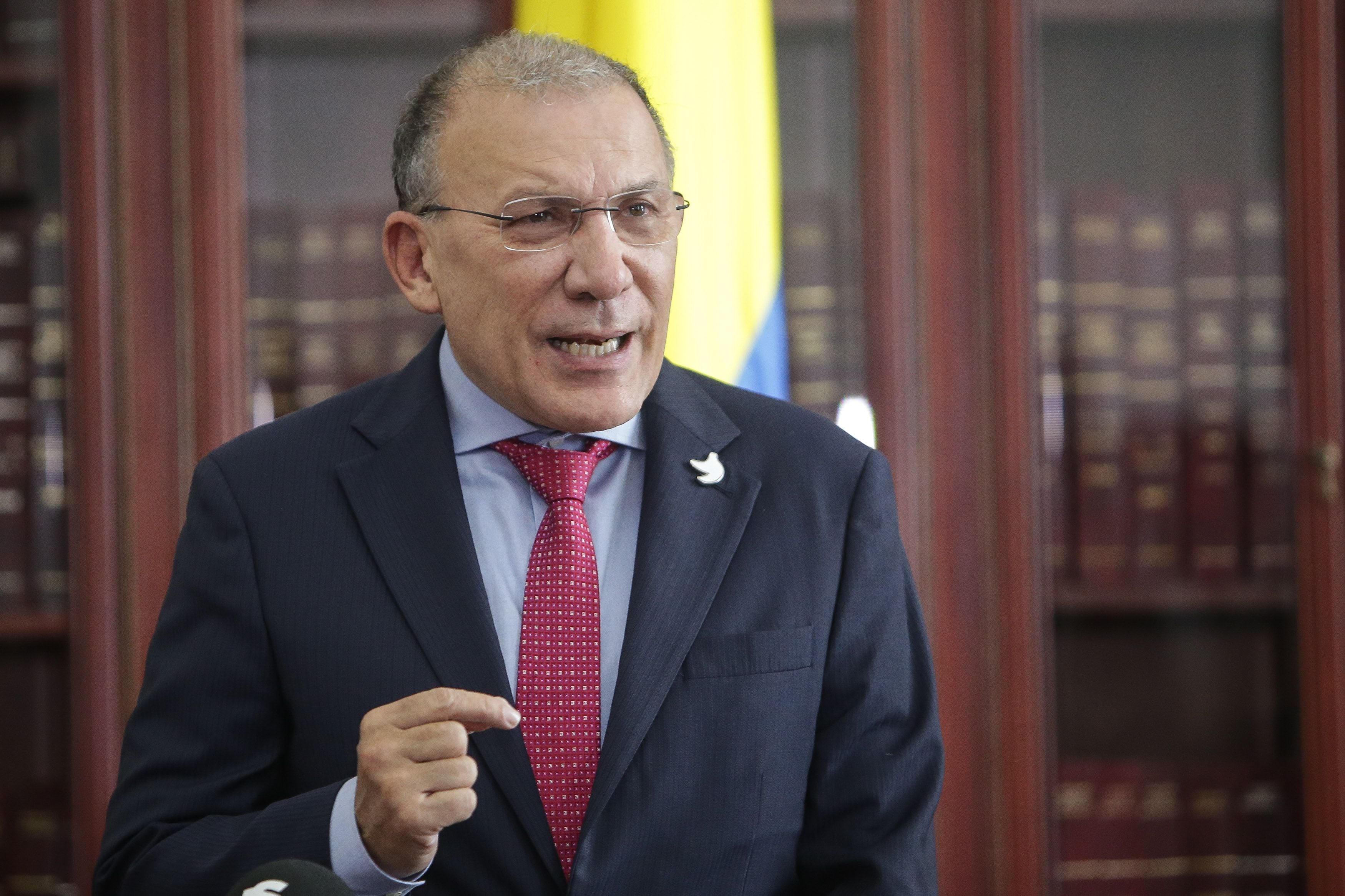 El país necesita sensibilidad social: embajador Roy Barreras 