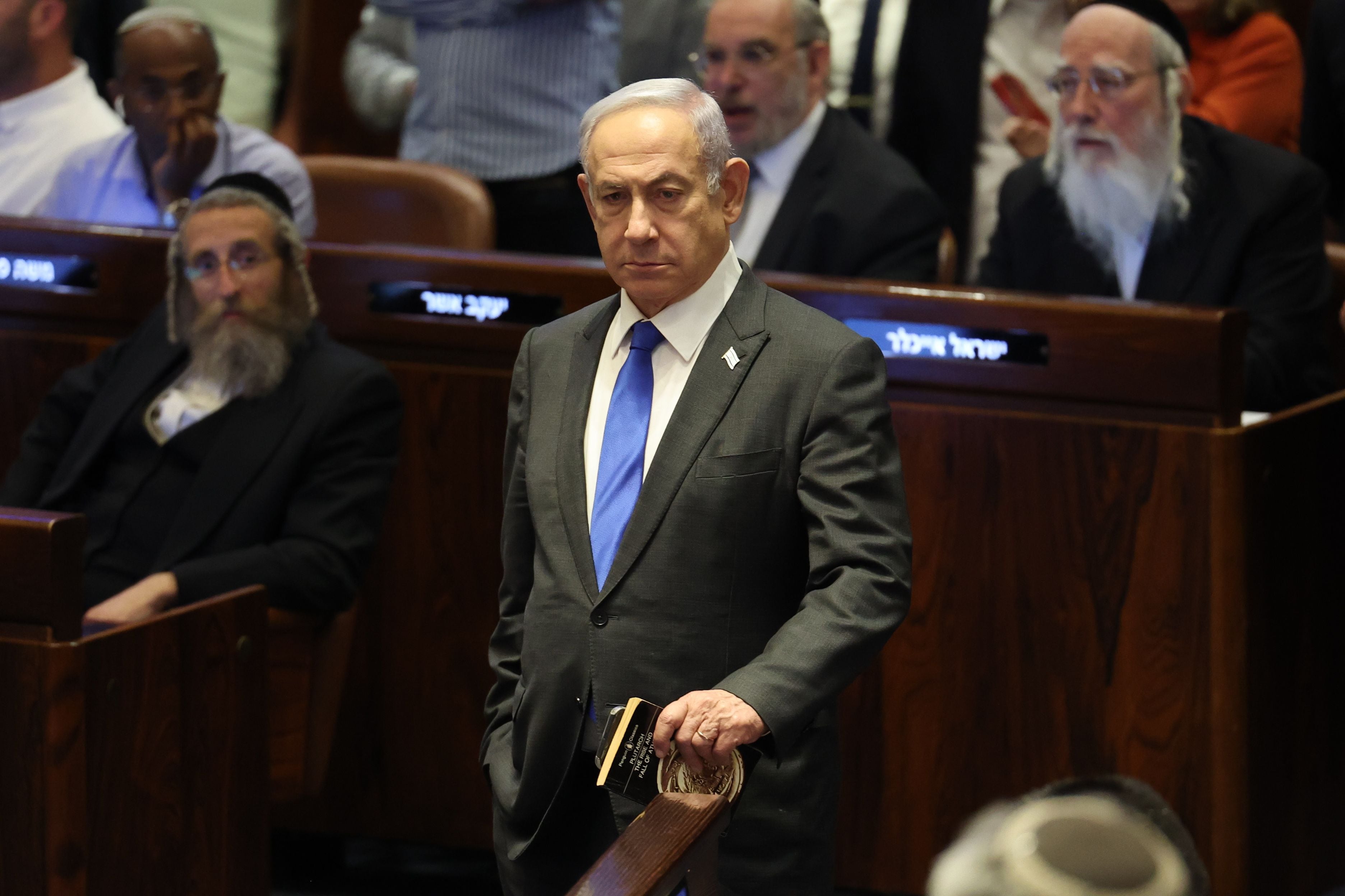 ¿Por qué Netanyahu disolvió el Gabinete de Guerra de Israel y qué implicaciones trae?