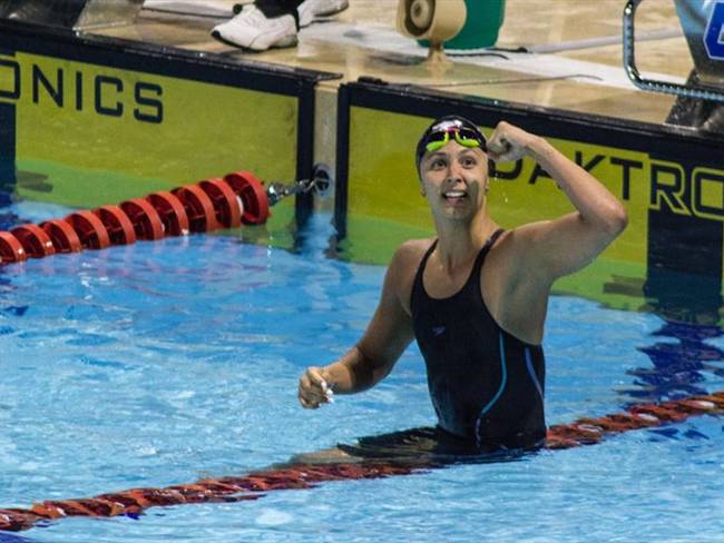 Nadadora colombiana Isabella Arcila rompe récord de 100m espalda. Foto: COC-COLDEPORTES