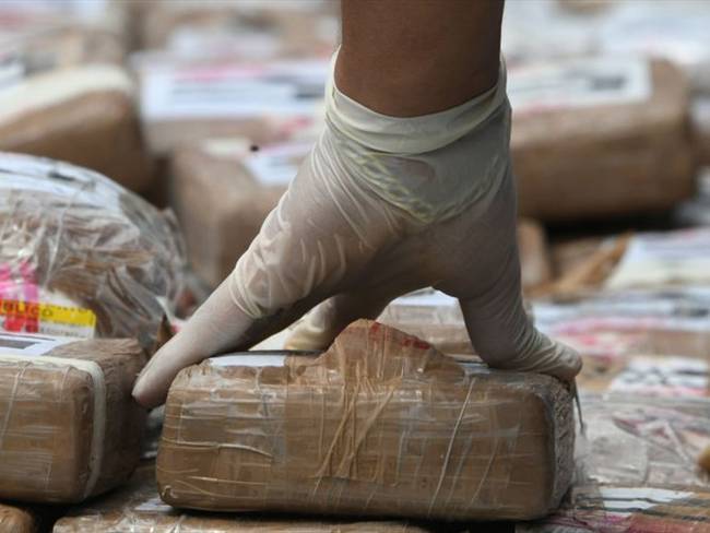 Estos resultados ya dejan un total de 4.756 kilogramos de drogas ilícitas incautadas por la Armada en menos de una semana. Foto: Getty Images / ORLANDO SIERRA