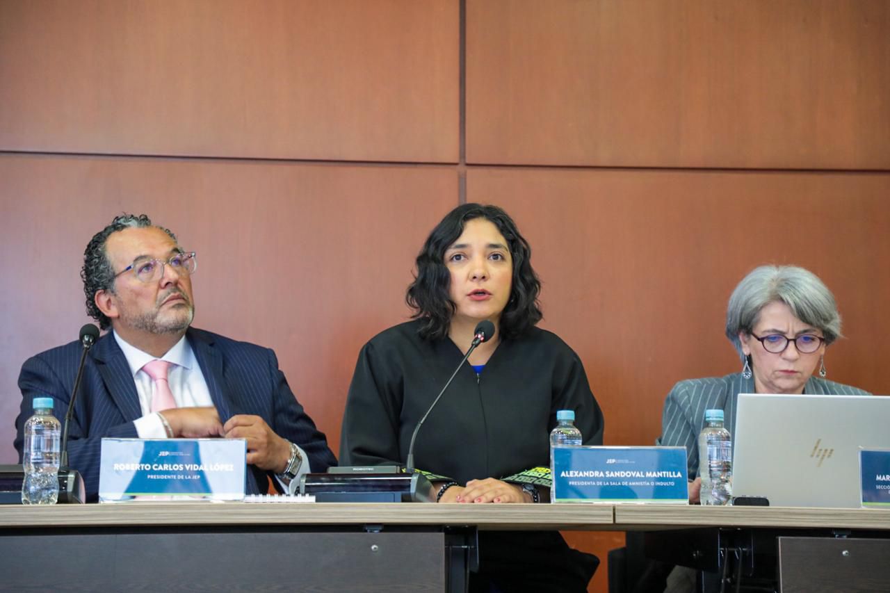 JEP explicó demoras de seis años en notificación de amnistías a 9.600 exguerrilleros