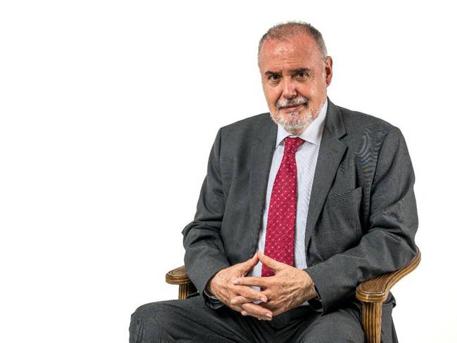 Gilberto Tobón se pronuncia sobre su defensa a Álvaro Uribe