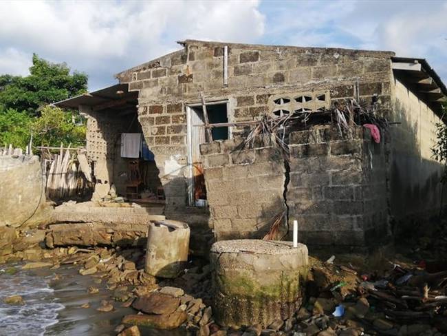 Erosión costera arrasó con 22 viviendas y cementerio de Bahía Rada, Moñitos. Foto: Suministrada
