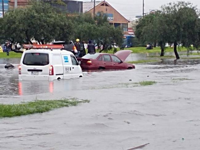 Aguacero inundó el centro de Bogotá. Foto: Colprensa / Las fuertes lluvias afectaron a Bogotá