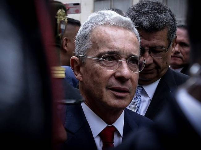 El expresidente Álvaro Uribe declaró en el juicio que se adelanta contra César Mauricio Velásquez, su antiguo secretario de prensa. Foto: Colprensa / DIEGO PINEDA