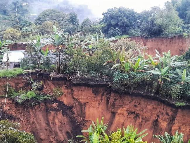 Una falla geológica y las fuertes lluvias generan las afectación a esta población de Rosas Cauca. Crédito: Junta de Acción Comunal La Soledad. 