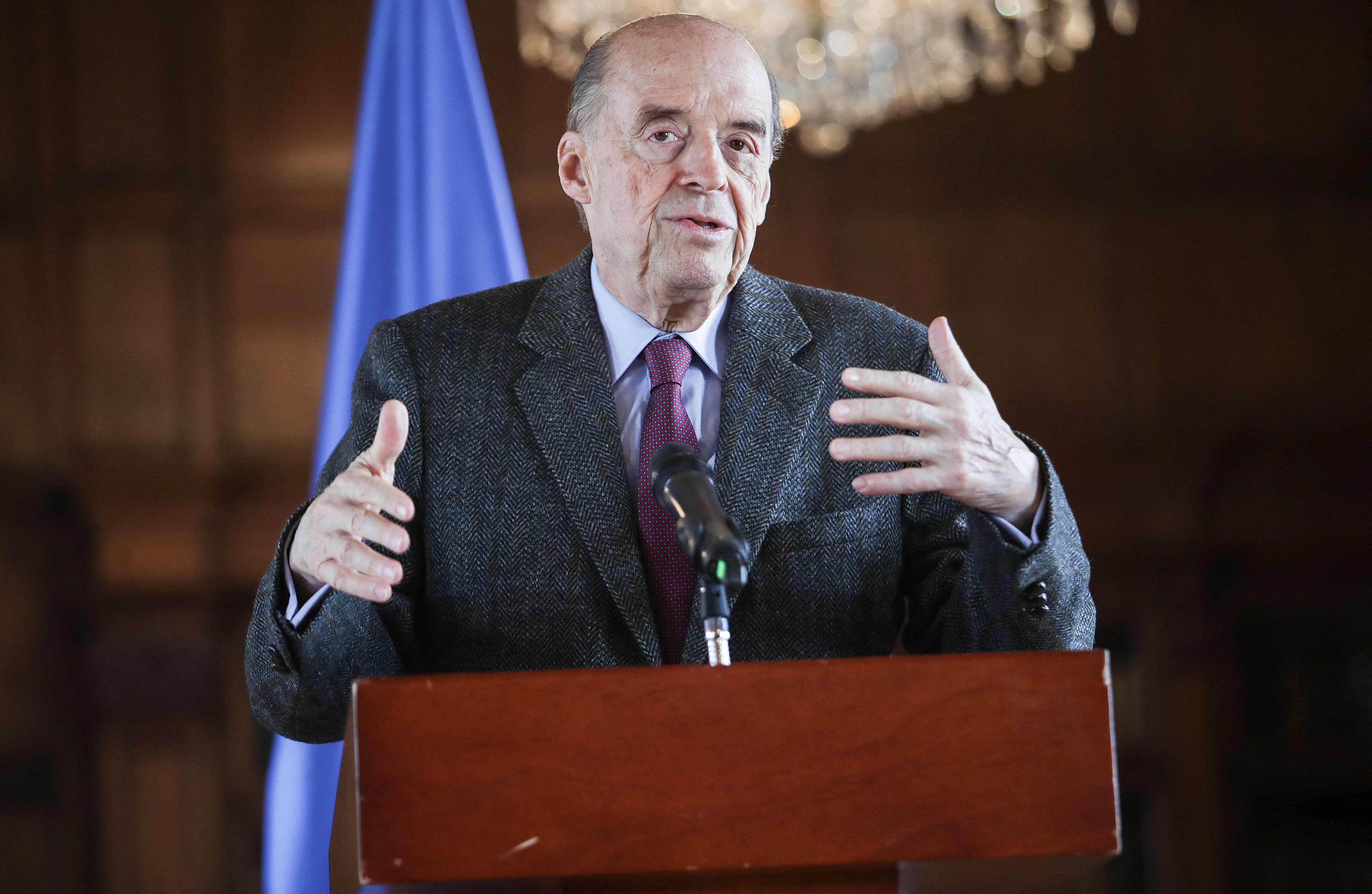 Contraloría aún no ha encontrado evidencia de supuesta extorsión al canciller Álvaro Leyva