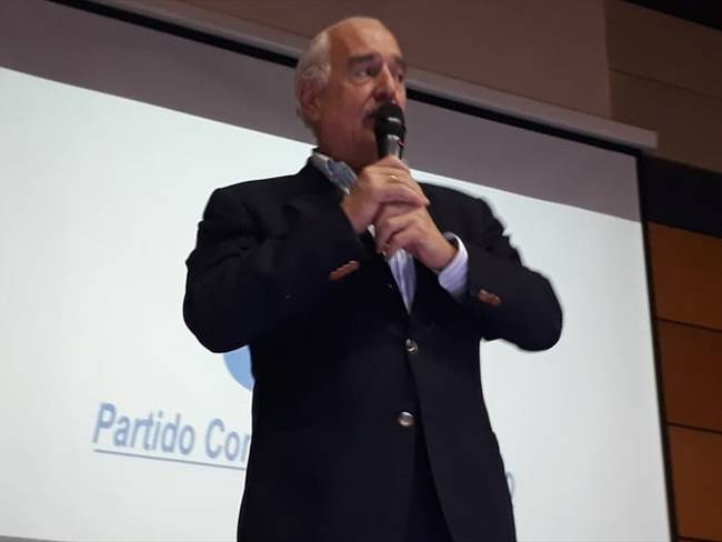 Arremetida de Pastrana a Santos por Plan Colombia y Odebrecht . Foto: Jorge Herrera
