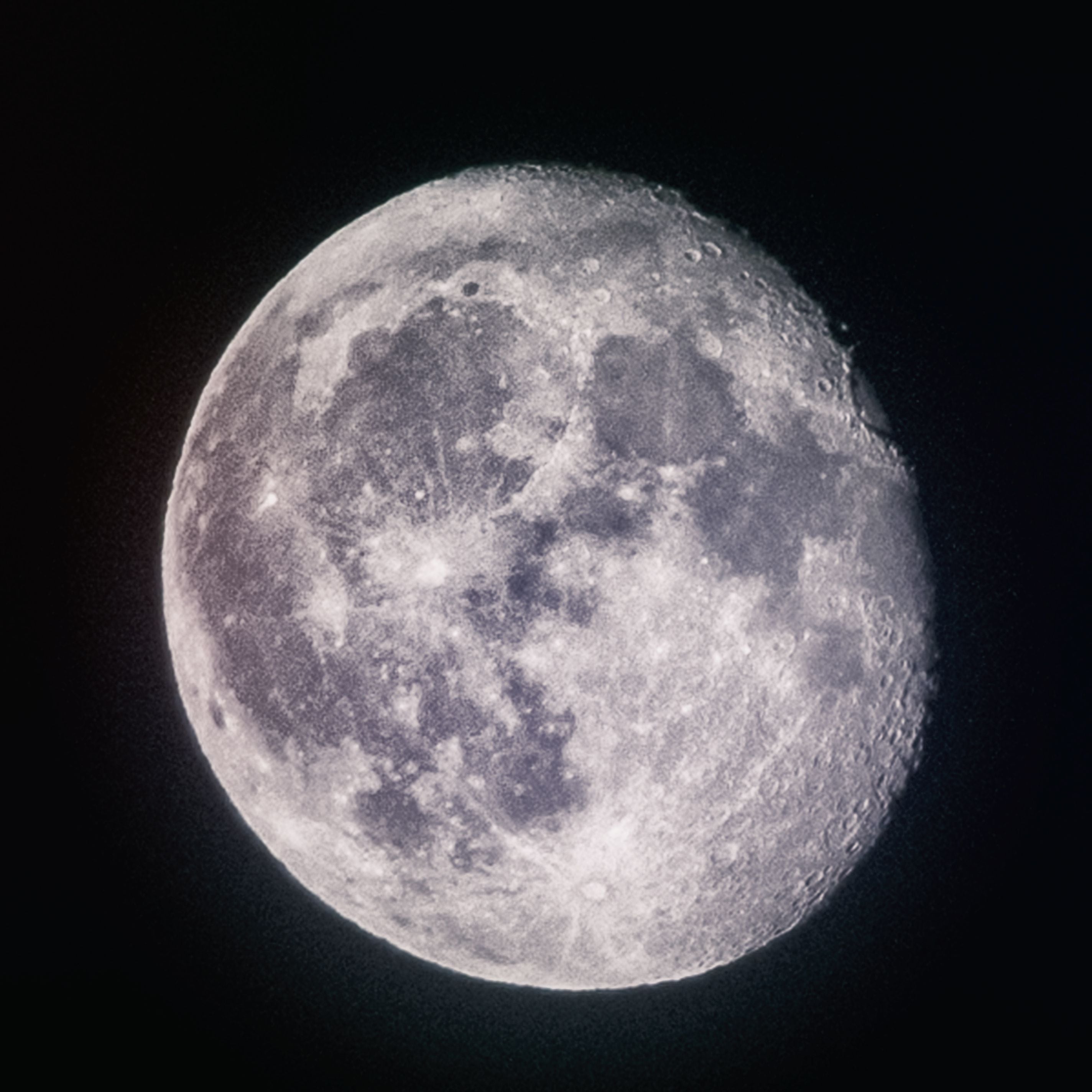 ¿A quién mandaría usted a la Luna?