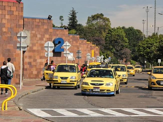 Administración Distrital retoma implementación de taxi inteligente en Bogotá. Foto: Colprensa