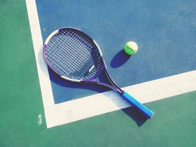 “El tenis es un deporte para ricos”, el estigma con el que lucha Fabio Serna, profesor de tenis en Quibdó
