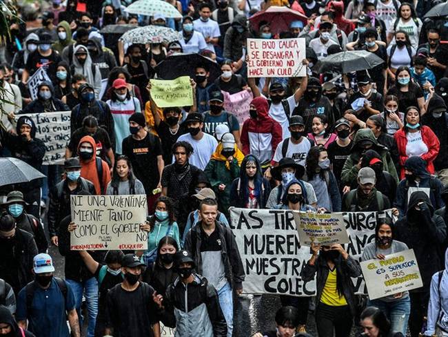 Manifestaciones durante el paro nacional contra la reforma tributaria. Foto: JOAQUIN SARMIENTO/AFP via Getty Images