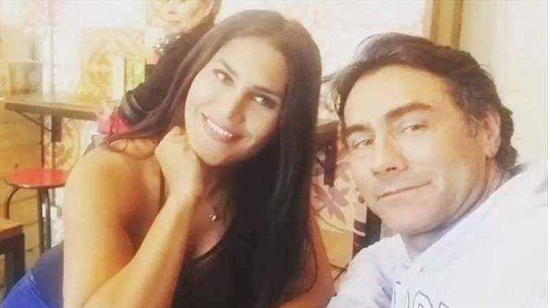 Actor Mauro Urquijo presenta a su novia Maria Gabriela, una modelo trans