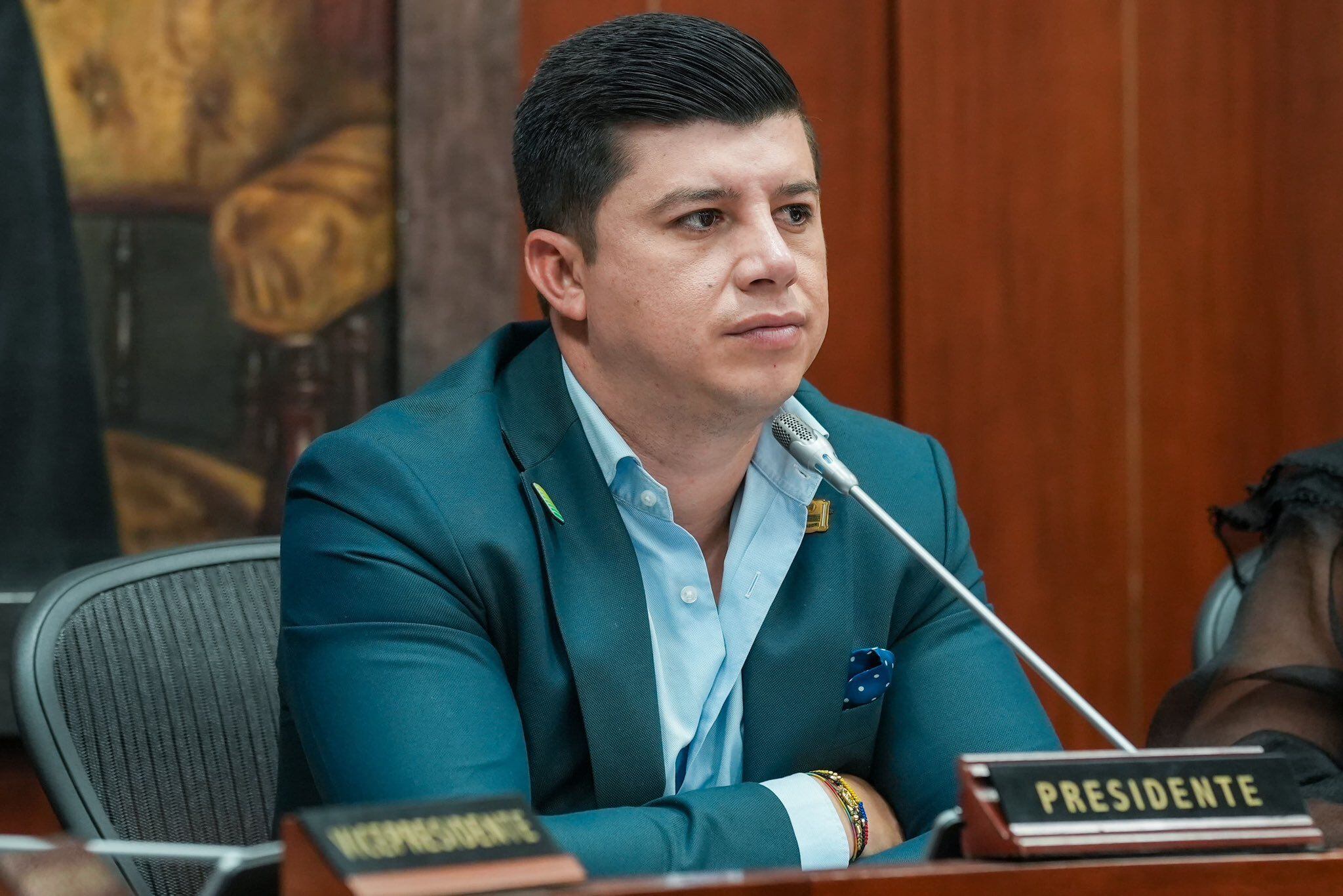 No hay mico, yo no le hago favores a nadie: Gustavo Moreno sobre proposición de Asofondos