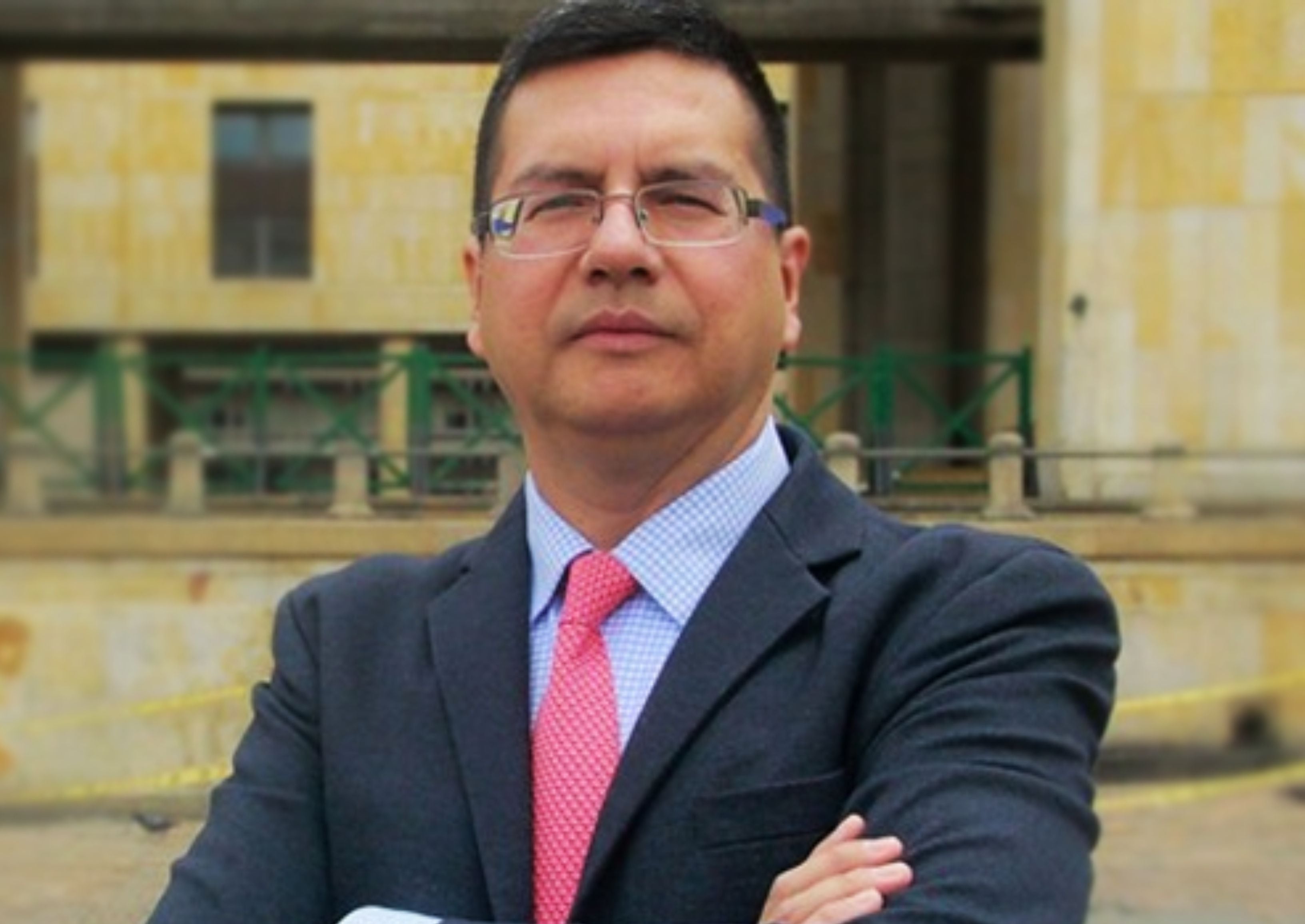 Germán Calderón España renunció a su cargo en la Cancillería