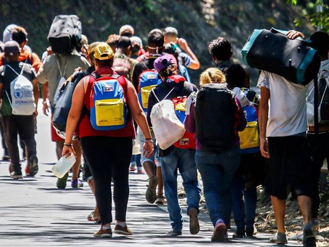 ¿Migrantes se vacunarán en Colombia? Las dudas más frecuentes sobre la regularización