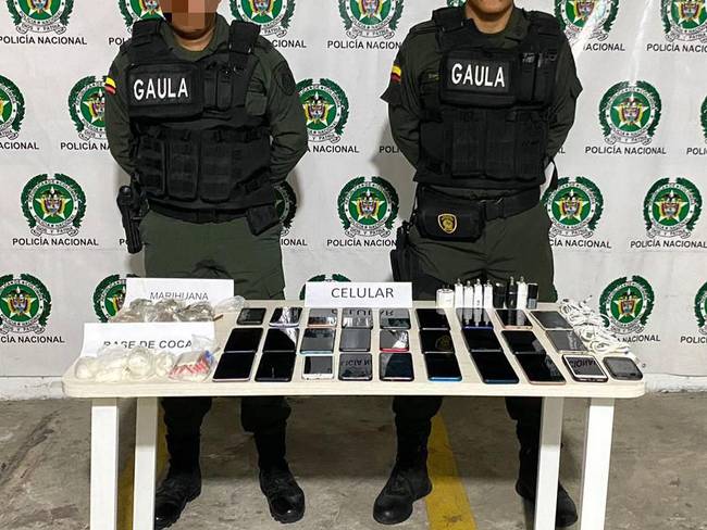 Los celulares eran utilizados para extorsionar. Foto: Policía Metropolitana de Brranquilla.