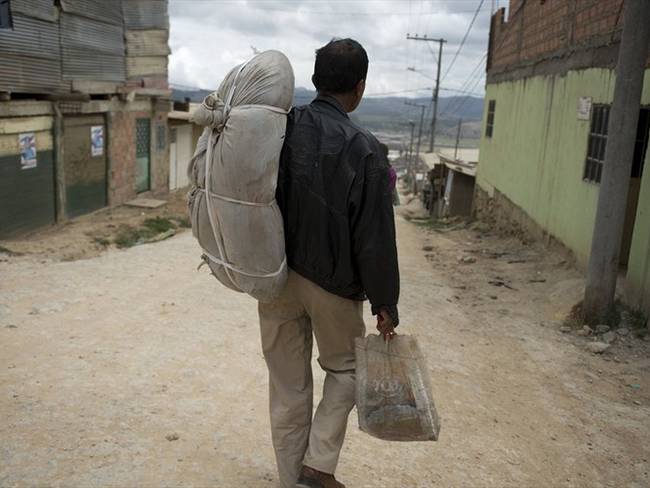 La Unidad de Víctimas alertó que 257 personas (101 familias) han arribado al municipio de Ituango (Antioquia) debido a intimidaciones y combates entre grupos armados. Foto: Getty Images / EITAN ABRAMOVICH
