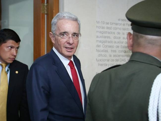 Imagen del expresidente Álvaro Uribe mejoró, según encuesta Pulso País. Foto: Colprensa / CAMILA DÍAZ