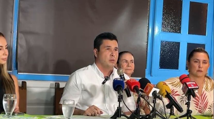 Renunció presidente de la Asamblea de Santander tras escándalo por presunta violencia