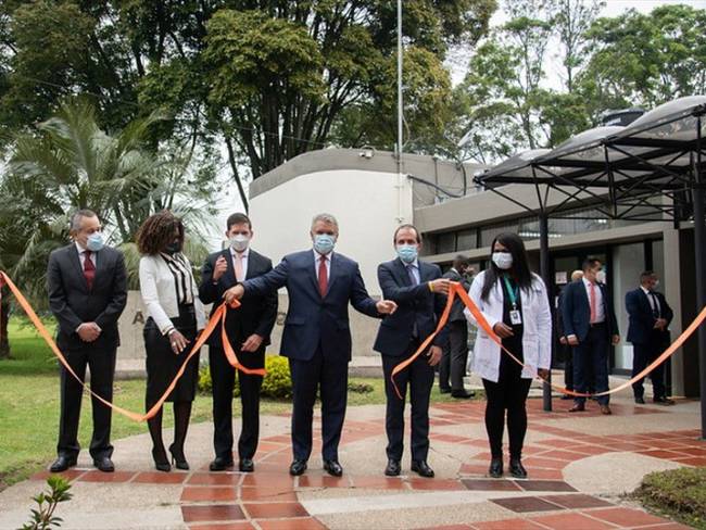 En Bogotá, el Gobierno presentó la renovación del laboratorio antidopaje. Foto: Colprensa