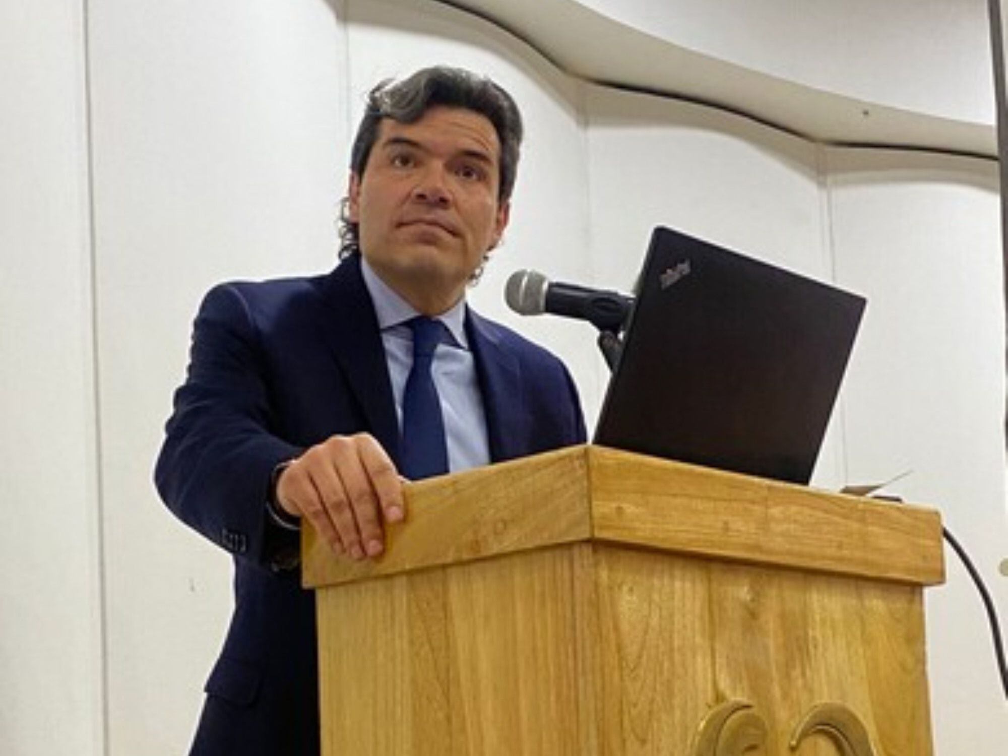 Abogado Mauricio Pava no está interesado en ser ternado para la Defensoría del Pueblo