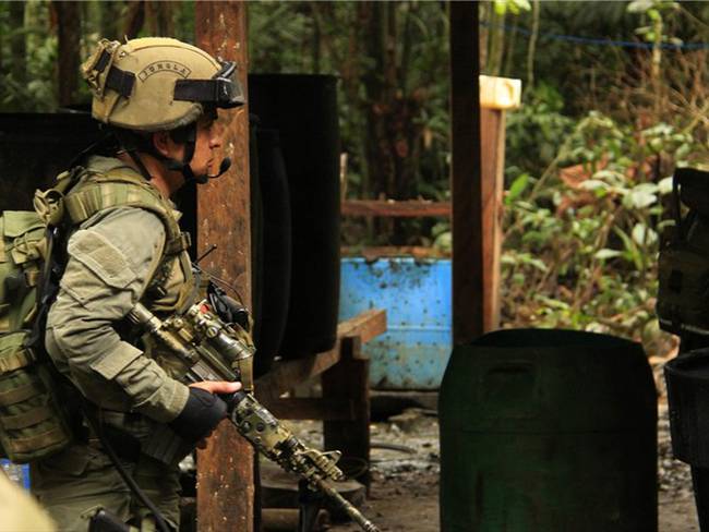 Ejército Nacional destruye dos laboratorios de cocaína en el Guaviare . Foto: Referencia Getty