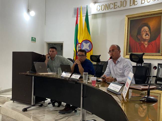 Comisión primera de Hacienda y Crédito Público, concejo de Bucaramanga. / Foto: Laura Basto