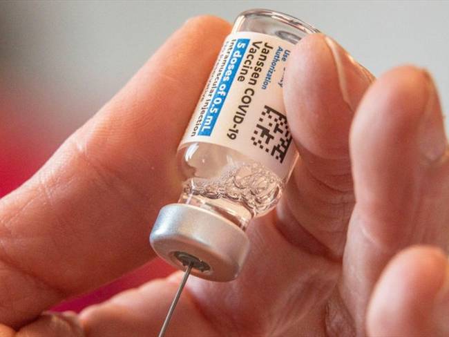 Inicia el plan piloto de vacunación de Janssen en Chaparral, Tolima . Foto: Getty Images