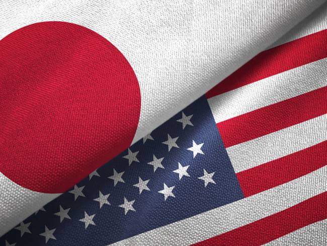 Imagen de referencia de banderas de Japón y Estados Unidos. Foto: Getty Images