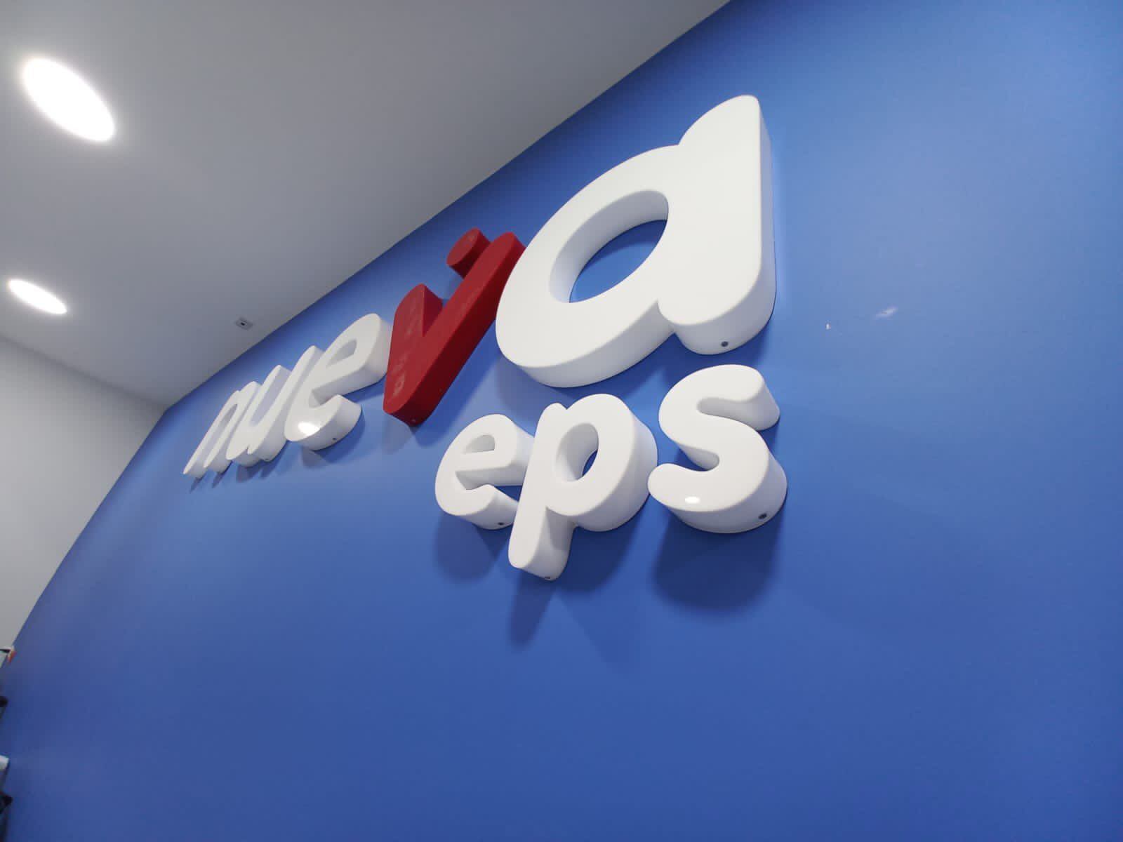 Enrique Vargas Lleras responde a Petro: “nunca se ocultaron deudas en la Nueva EPS”