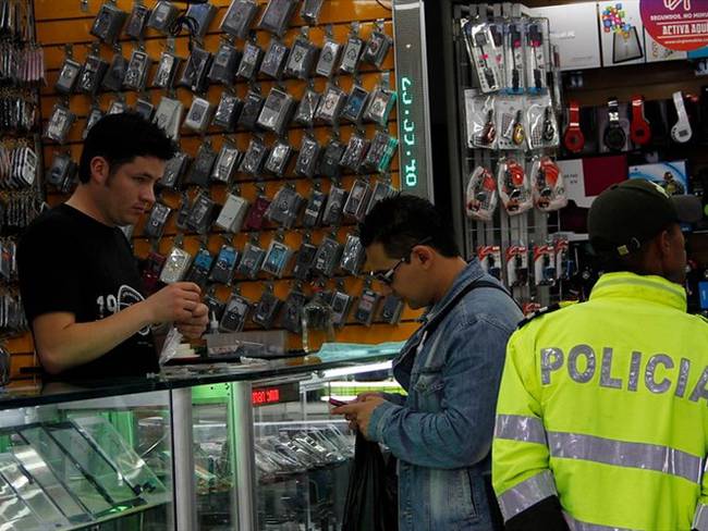 Desde el Congreso aseguran que medidas contra el robo de celulares han sido insuficientes. Foto: Colprensa