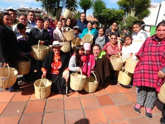 La campaña vincula artesanas del Valle de Tensa que trabajan con caña de Castilla. Foto: Secretaría de Medio Ambiente de Boyacá.