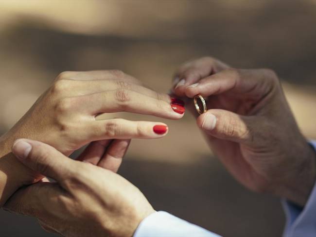 El hecho ocurrió en Taiwán, en donde las personas que se casan tienen derecho a ocho días de descanso y son remunerados.. Foto: Getty Images