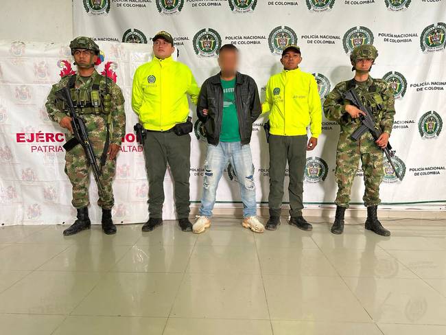 Capturan al tercer integrante del cartel de los más buscados en Sucre. Foto: prensa Ejército.