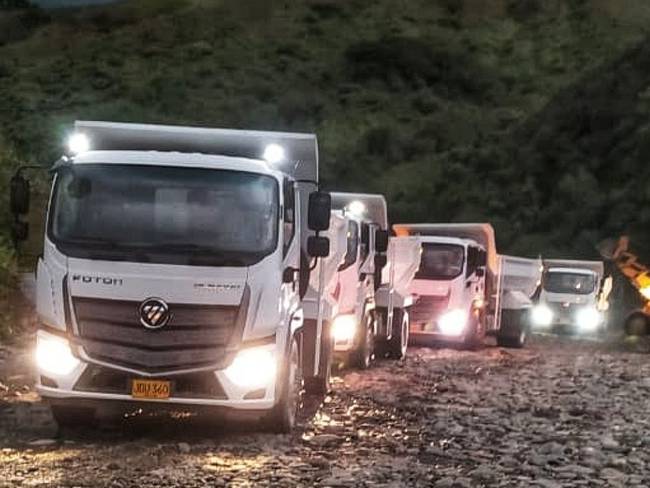 Los arreglos en la carretera se realizarán con maquinaria del Invías y la administración departamental. Crédito: Gobernación del Cauca.