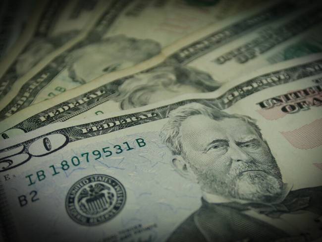 Con un dólar estable en el segundo semestre caerá la inflación: Felipe Campos