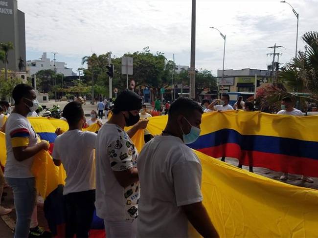 Disturbios durante protestas en Barranquilla. Foto: Kathleidys Maestre