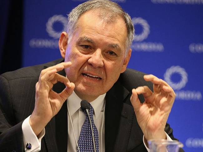 El embajador colombiano en la OEA, Alejandro Ordóñez, enfiló baterías en contra de la sentencia de la Corte Constitucional. Foto: Getty Images / PAUL MORIGI