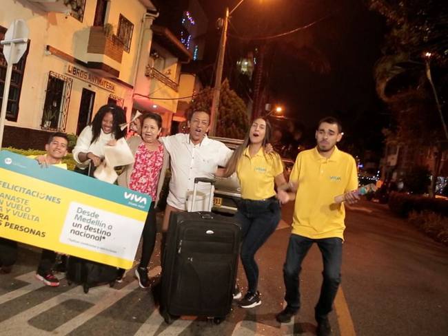 Aerolínea hizo realidad agüero a quienes con sus maletas Medellín