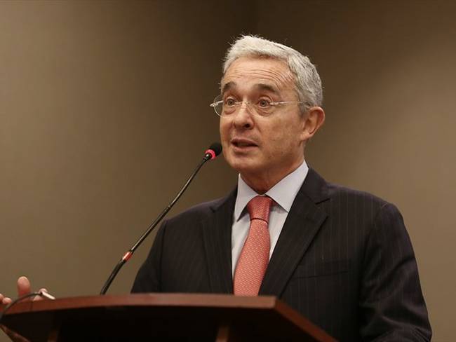 El expresidente Álvaro Uribe Vélez participó en un debate con precandidatos a la Alcaldía de Cúcuta y la Gobernación de Norte de Santander. Foto: Colprensa