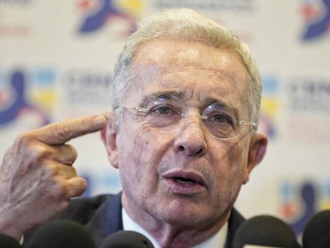 Álvaro Uribe niega su aspiración en las próximas elecciones regionales. Foto: Colprensa