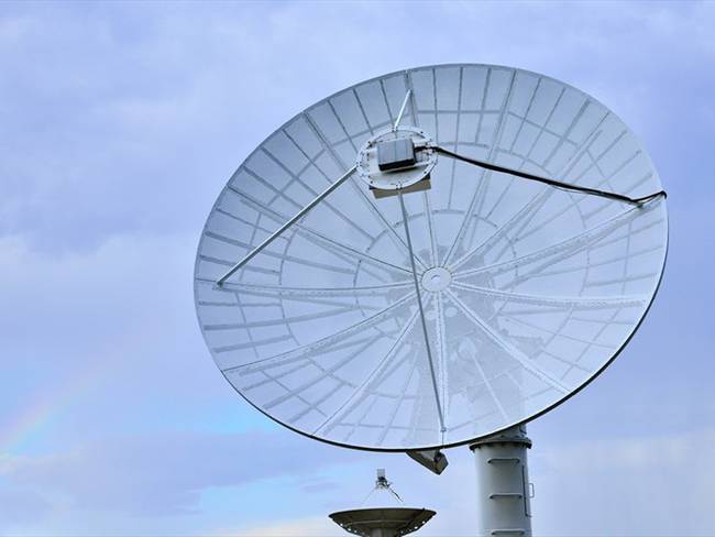 SIC pide claridad al MinTIC en subasta del espectro radioeléctrico de 700 MHz y 1900 MHz. Foto: Getty Images